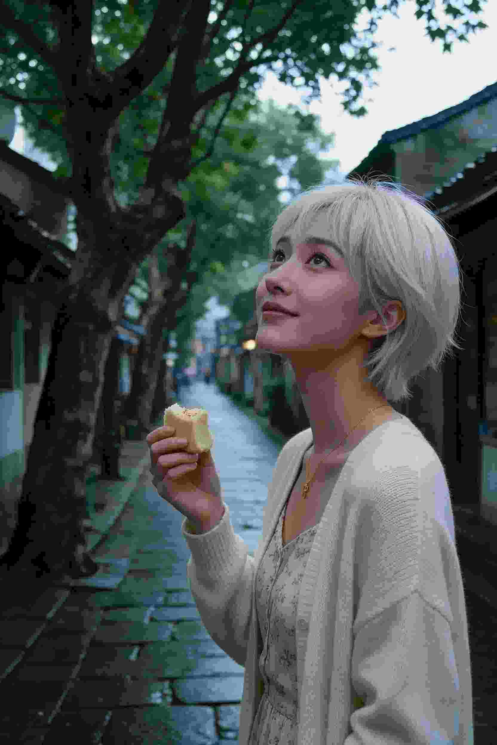 十五岁的女儿小丹和父亲